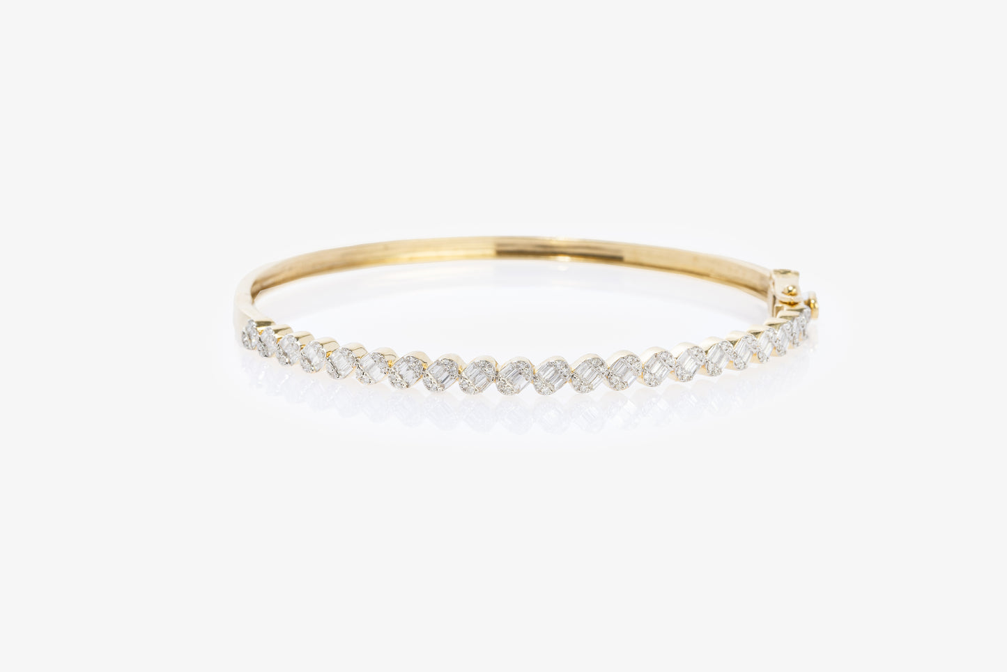 Bangle Diagonal Diamond