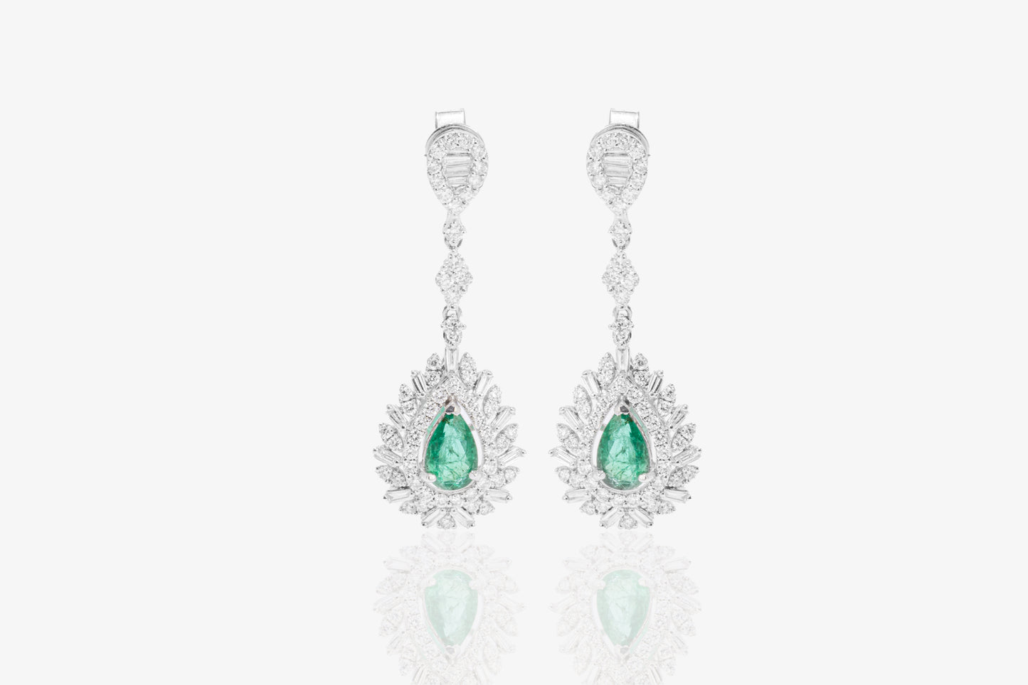 Hillary Emerald Earrings