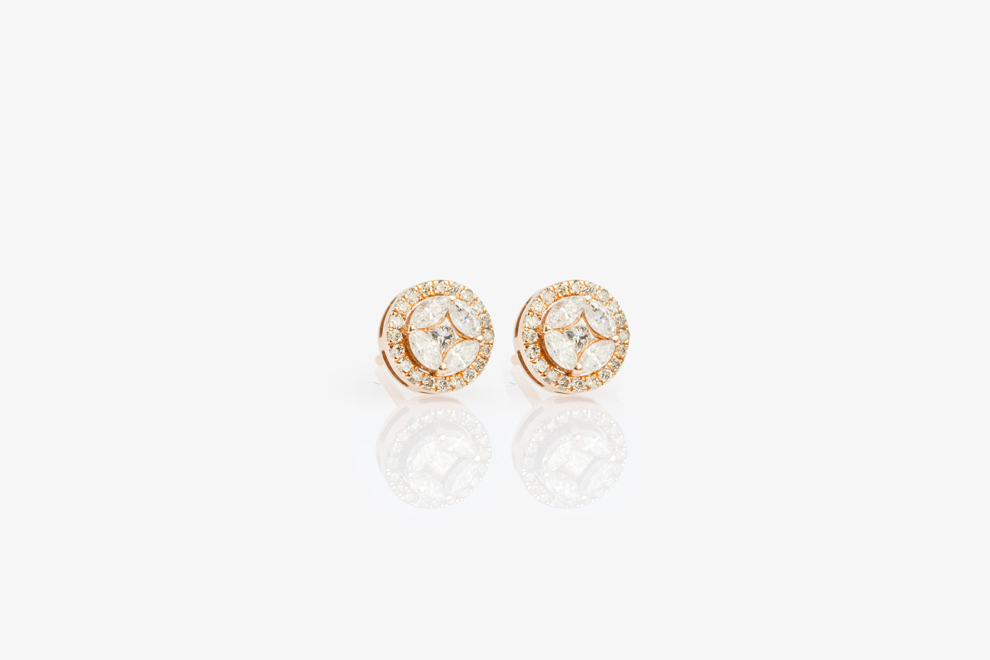 Gea Diamond Studs