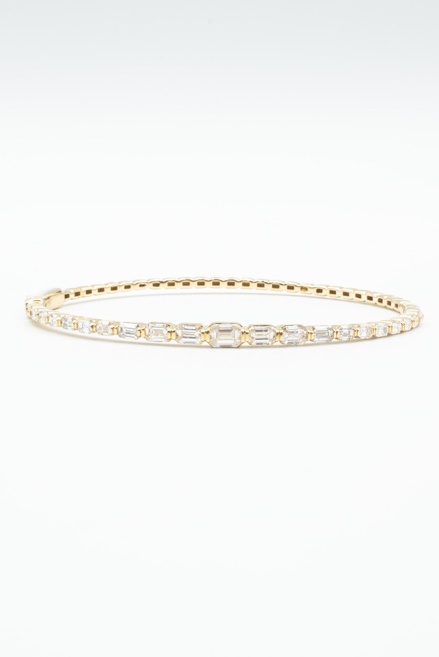 Baguette Bangle Diamond