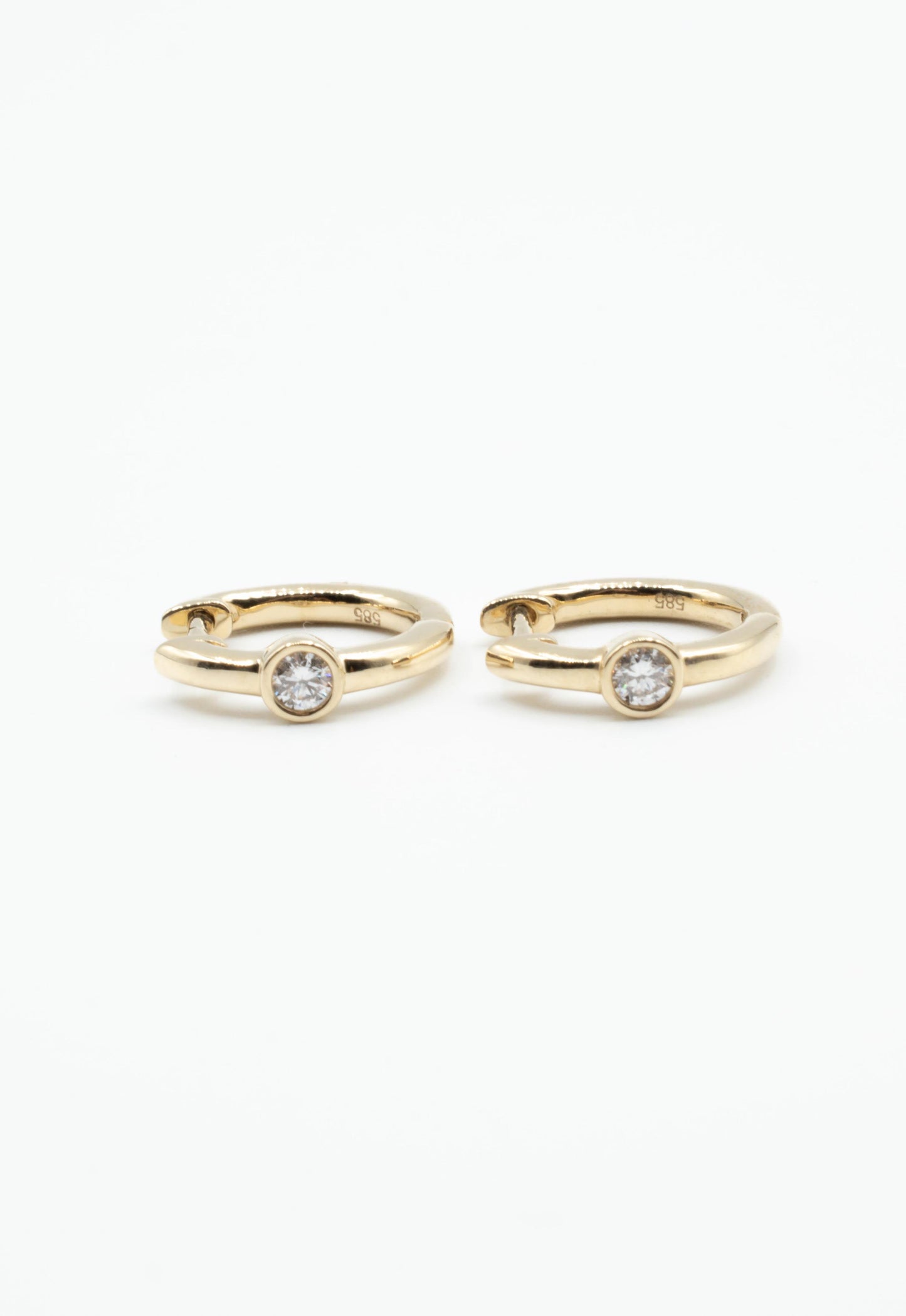 Debra Diamond Hoops