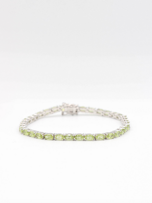 Camila Oval Peridot