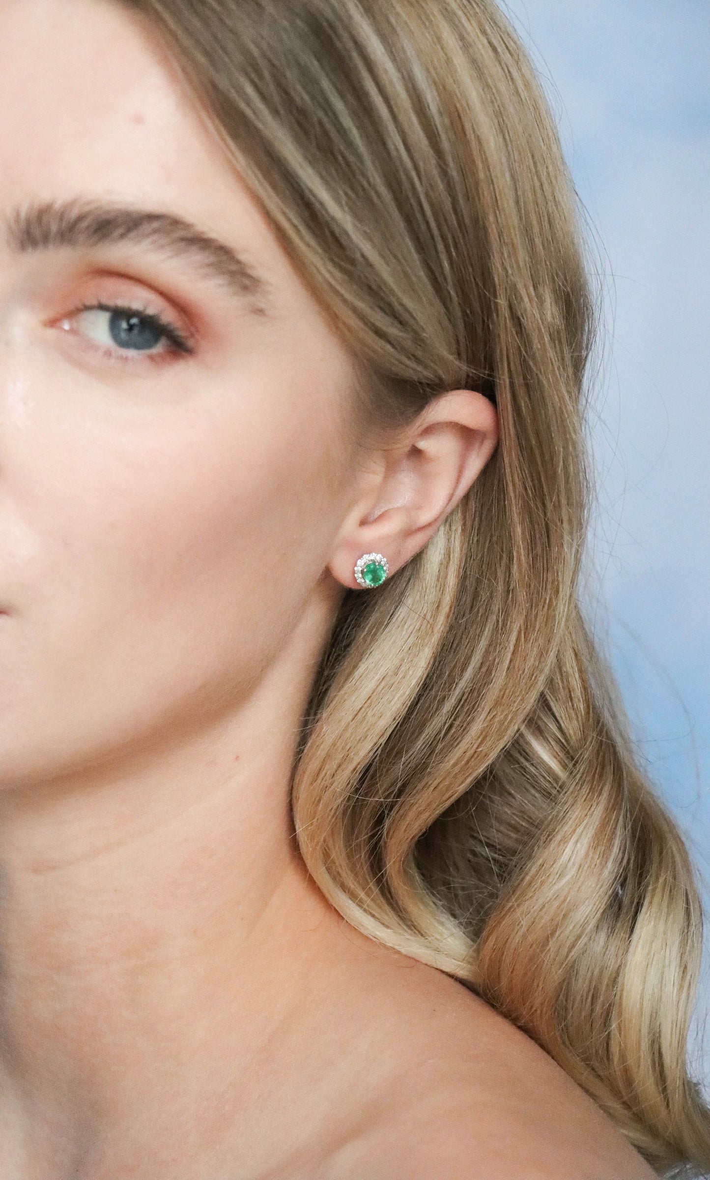 Cora Emerald Jumbo Studs