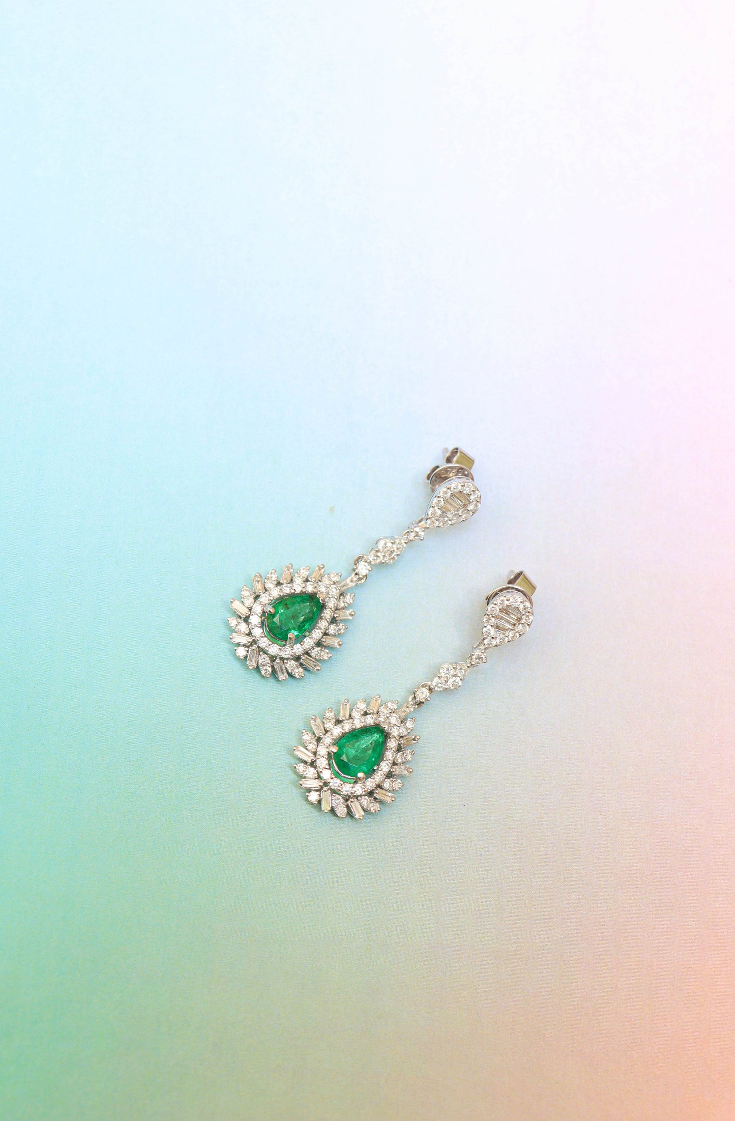 Hillary Emerald Earrings