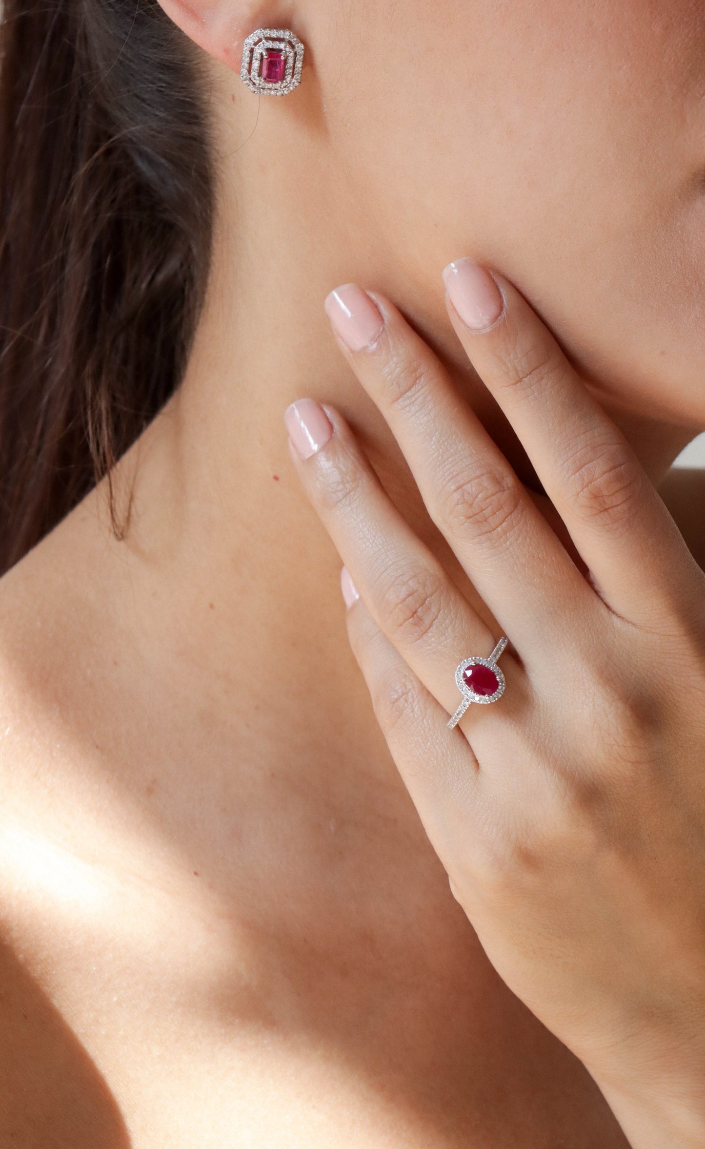 Loreta Ruby Ring