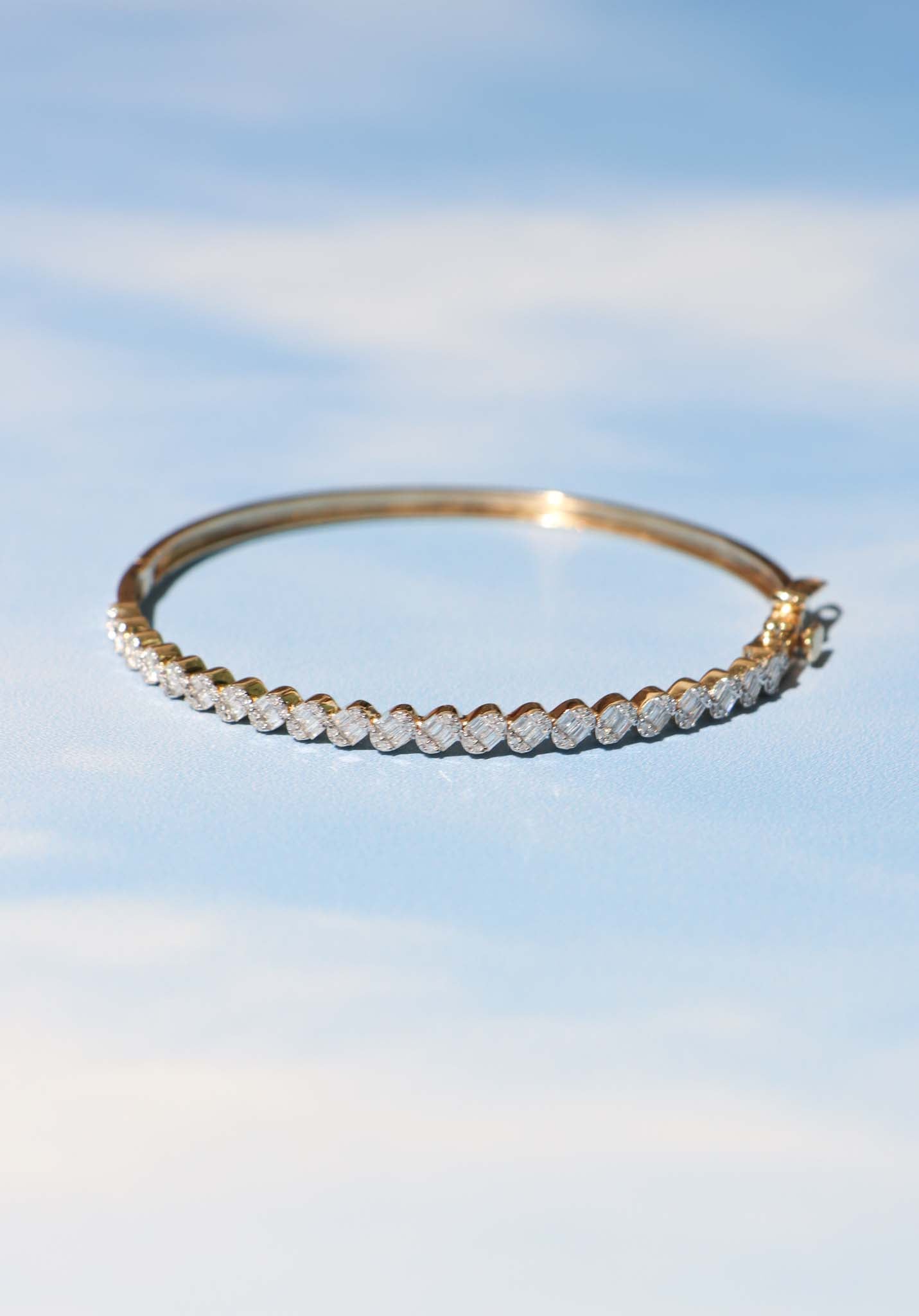 Bangle Diagonal Diamond