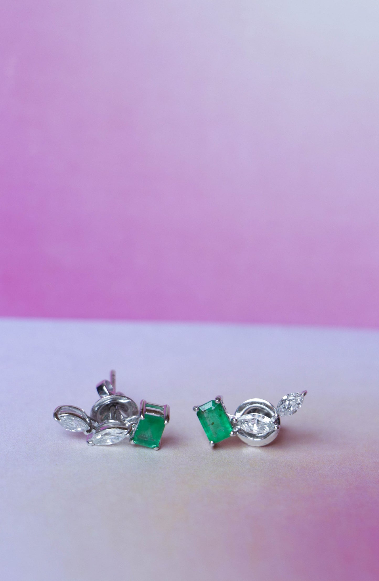 Cata Emerald and Diamonds Earrings